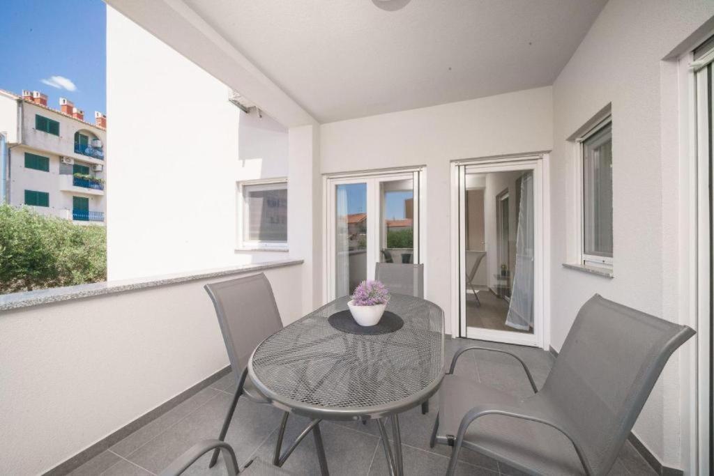 Apartment Stefanio Vodice Exterior photo