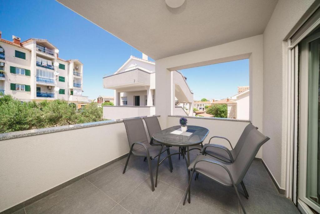 Apartment Stefanio Vodice Exterior photo