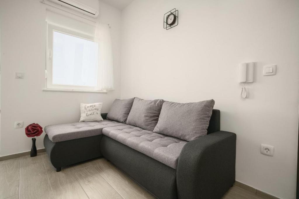 Apartment Stefanio Vodice Exterior photo