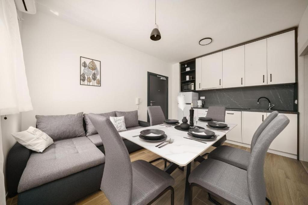Apartment Stefanio Vodice Exterior photo
